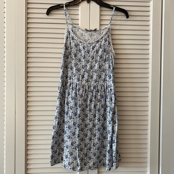 LOFT Dresses & Skirts - Loft Linen Floral Dress